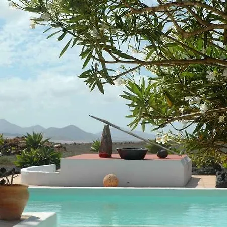 Hantour Villa Teguise (Lanzarote)